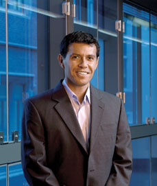 Professor Paulo Arratia