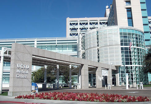 market lab products to life science researchers at the UCSD Medical Center.