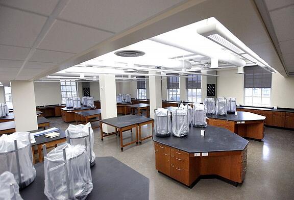 20 Biochemistry Research Labs Now Open in New UWMadison Complex
