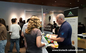 Trade show packages help science supply companies sell lab equipment. 