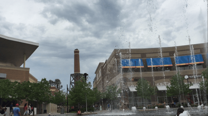 640px-The_Kansas_Legends_fountains_in_Kansas_City,_Kansas (1)