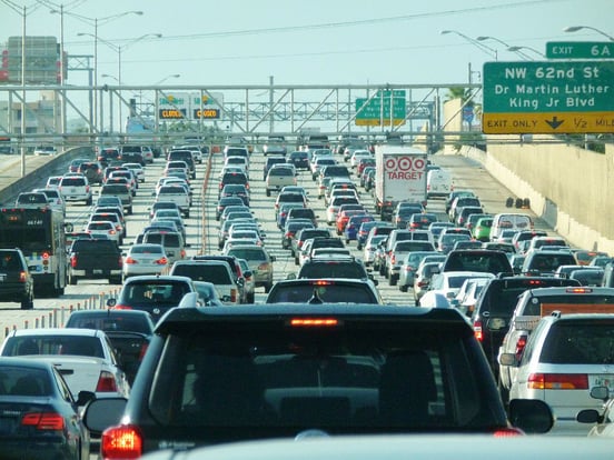 Miami_traffic_jam,_I-95_North_rush_hour.jpg