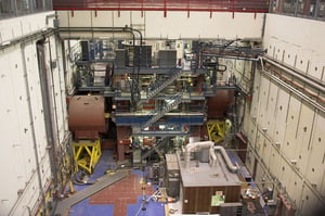 1024px-SLAC_pit_and_detector